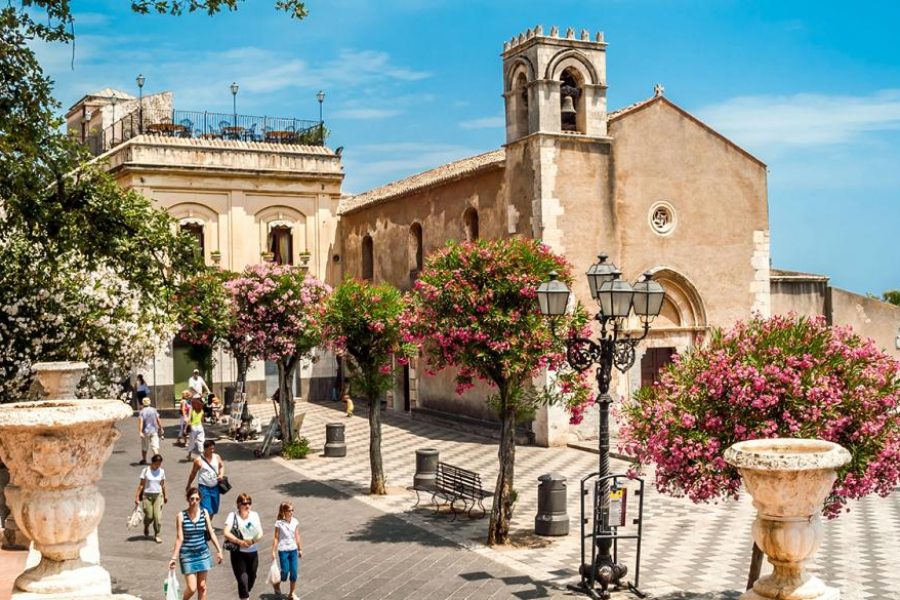 Escursione Giardini Naxos, Taormina e Castelmola