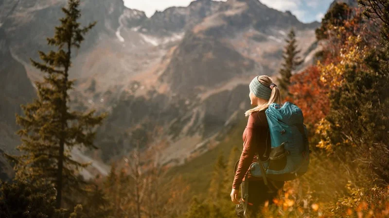 what-do-i-need-for-hiking-photography-560019