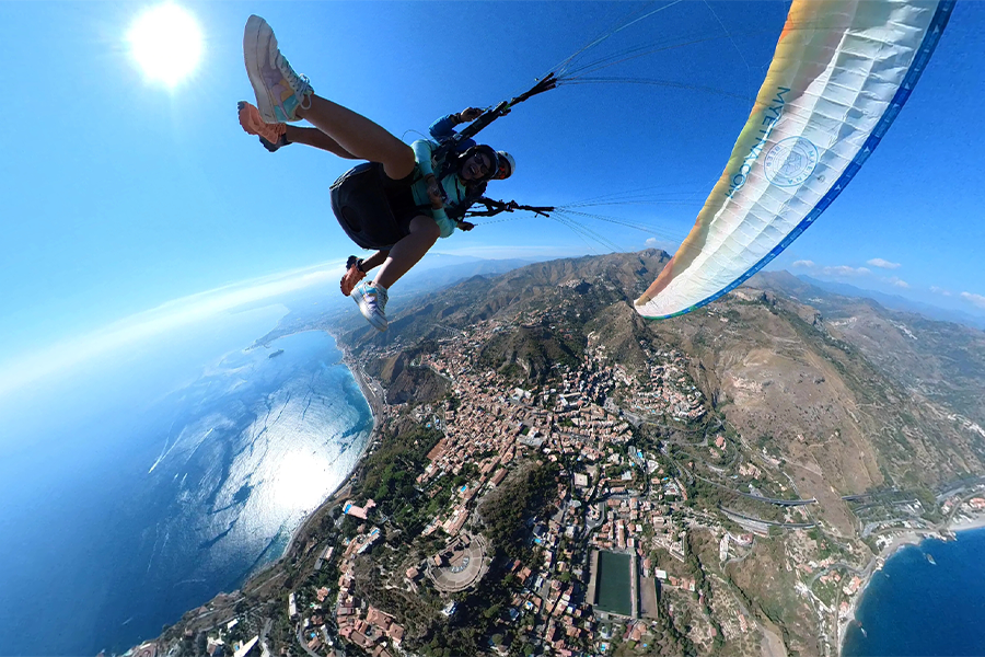Volo in Parapendio da Monte Venere (Taormina-Castelmola)