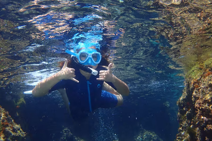 Snorkeling ad Aci Trezza nell’Area Marina Protetta Isole Ciclopi