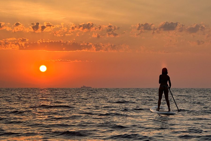 SUP all’alba da Letojanni – Un risveglio tra mare, luce e silenzio