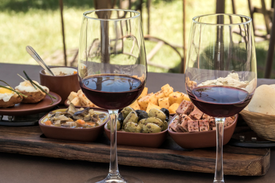 Degustazione esperienza vini e light lunch 7 etichette